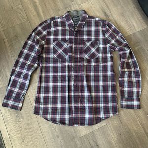 Men’s plaid button down shirt size medium red white blue